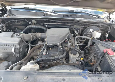 2020 Toyota Tacoma Sr z USA, uszkodzony, nr VIN 5TFSX5EN8LX072467